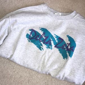 retro style Delta Zeta Sweathshirt
